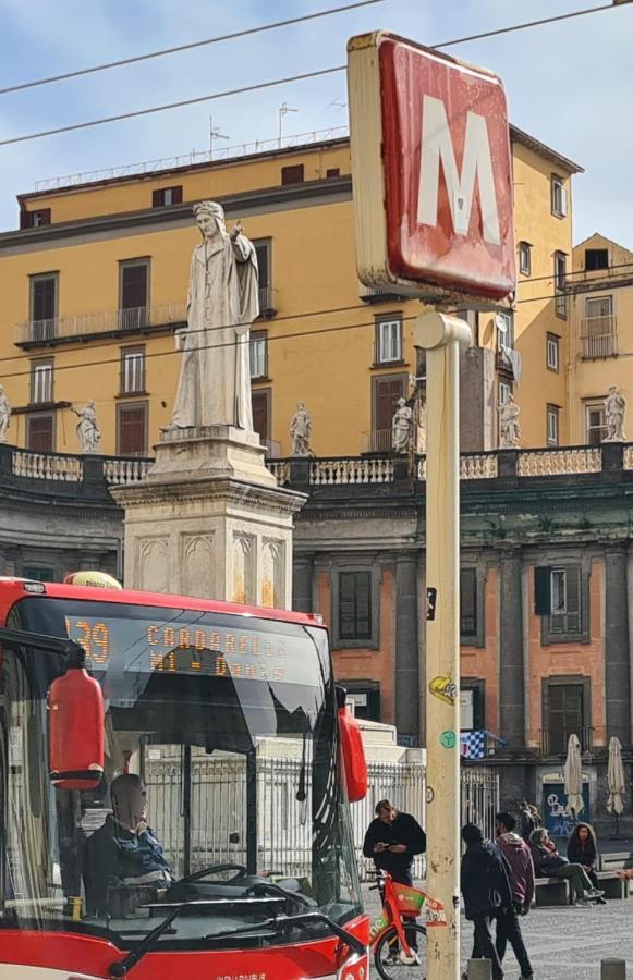 Metrodante Napoli Eksteriør bilde